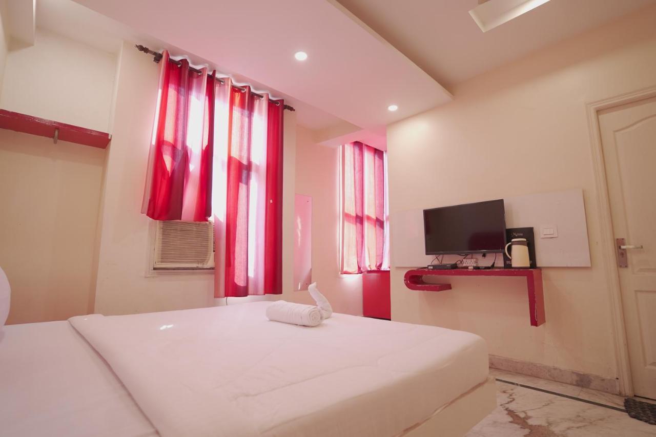Hotel Leo Continental Új-Delhi Kültér fotó